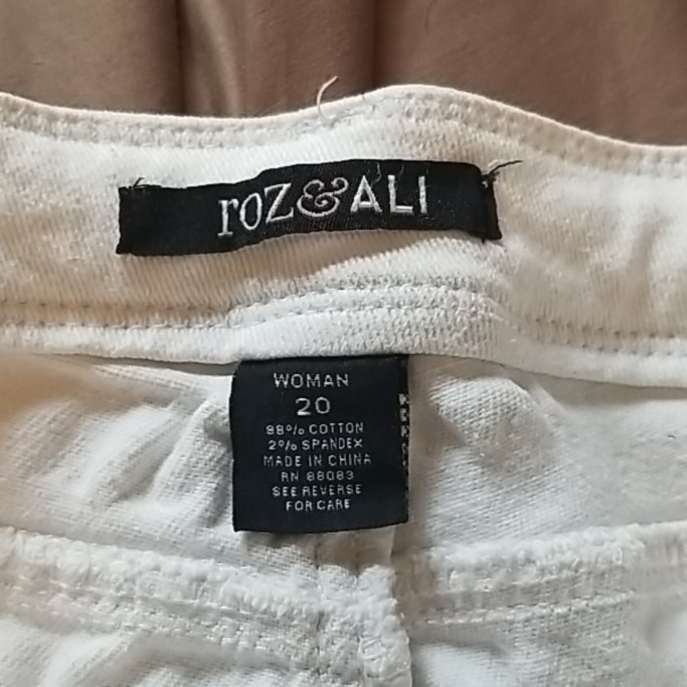 Capri Jeans